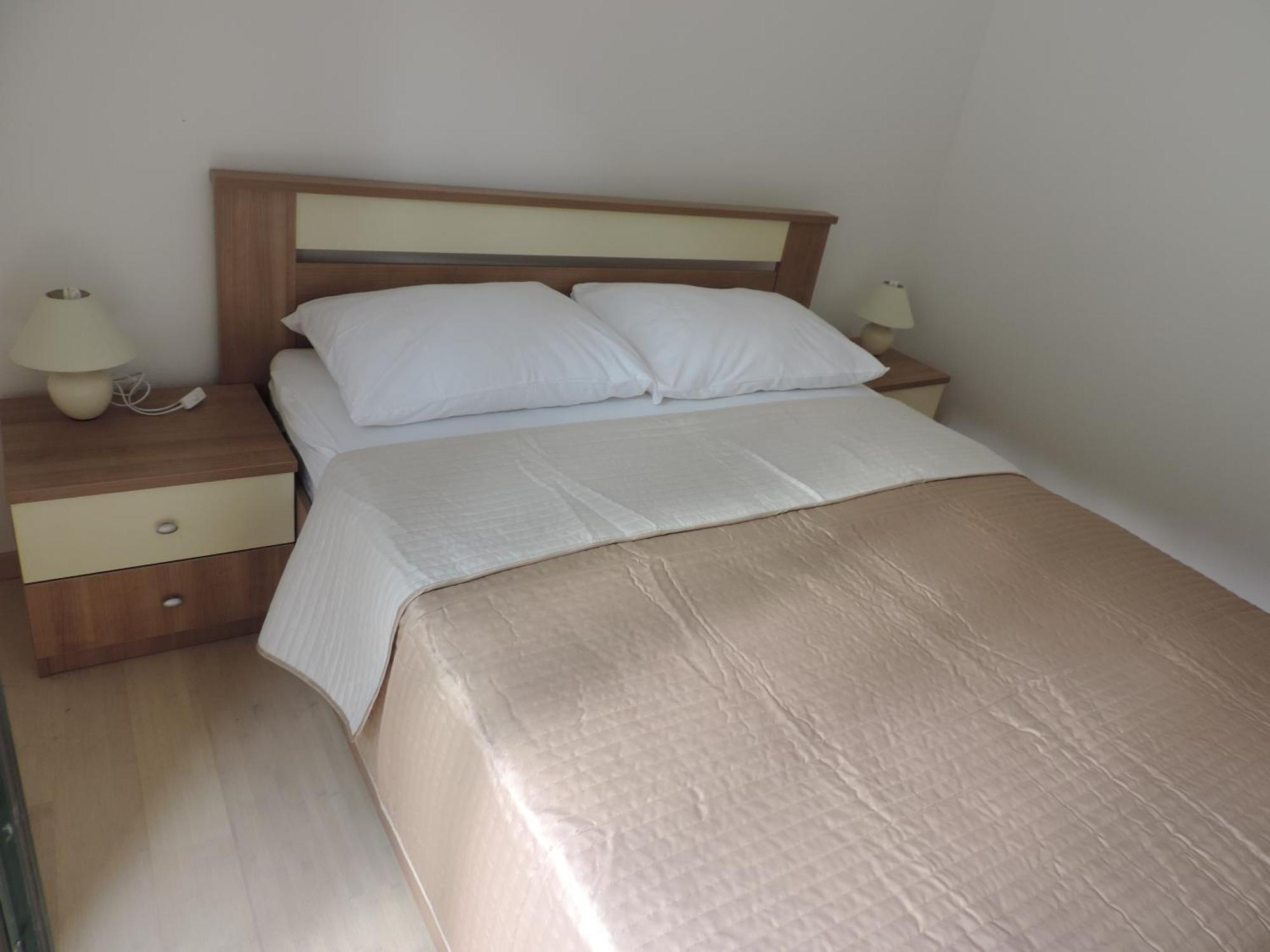 ביוגראד נה מורו Apartments Lori מראה חיצוני תמונה