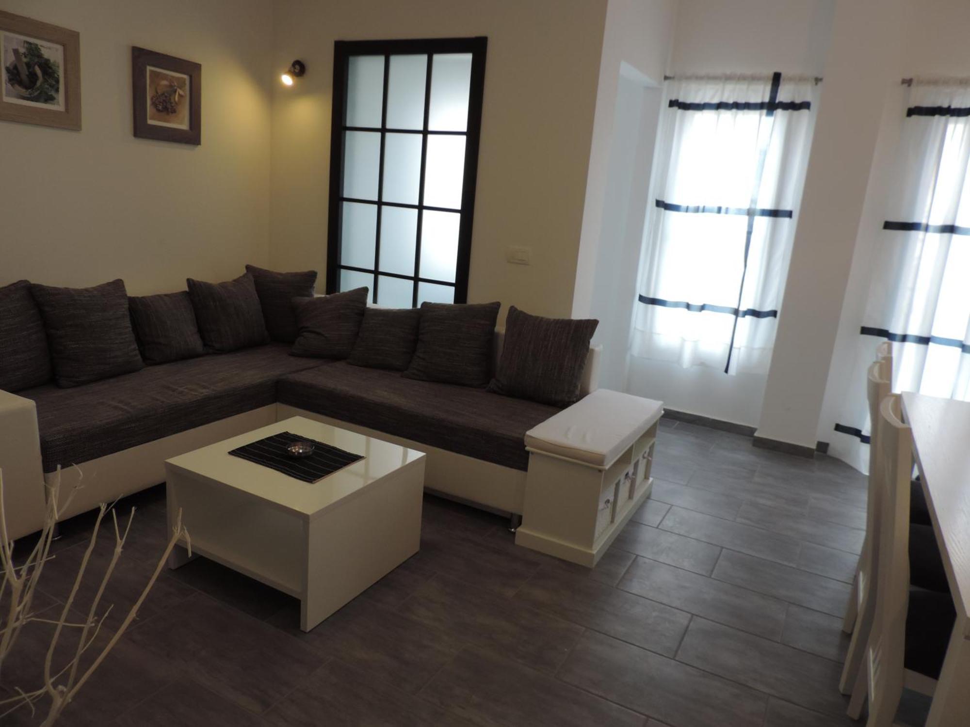 ביוגראד נה מורו Apartments Lori מראה חיצוני תמונה