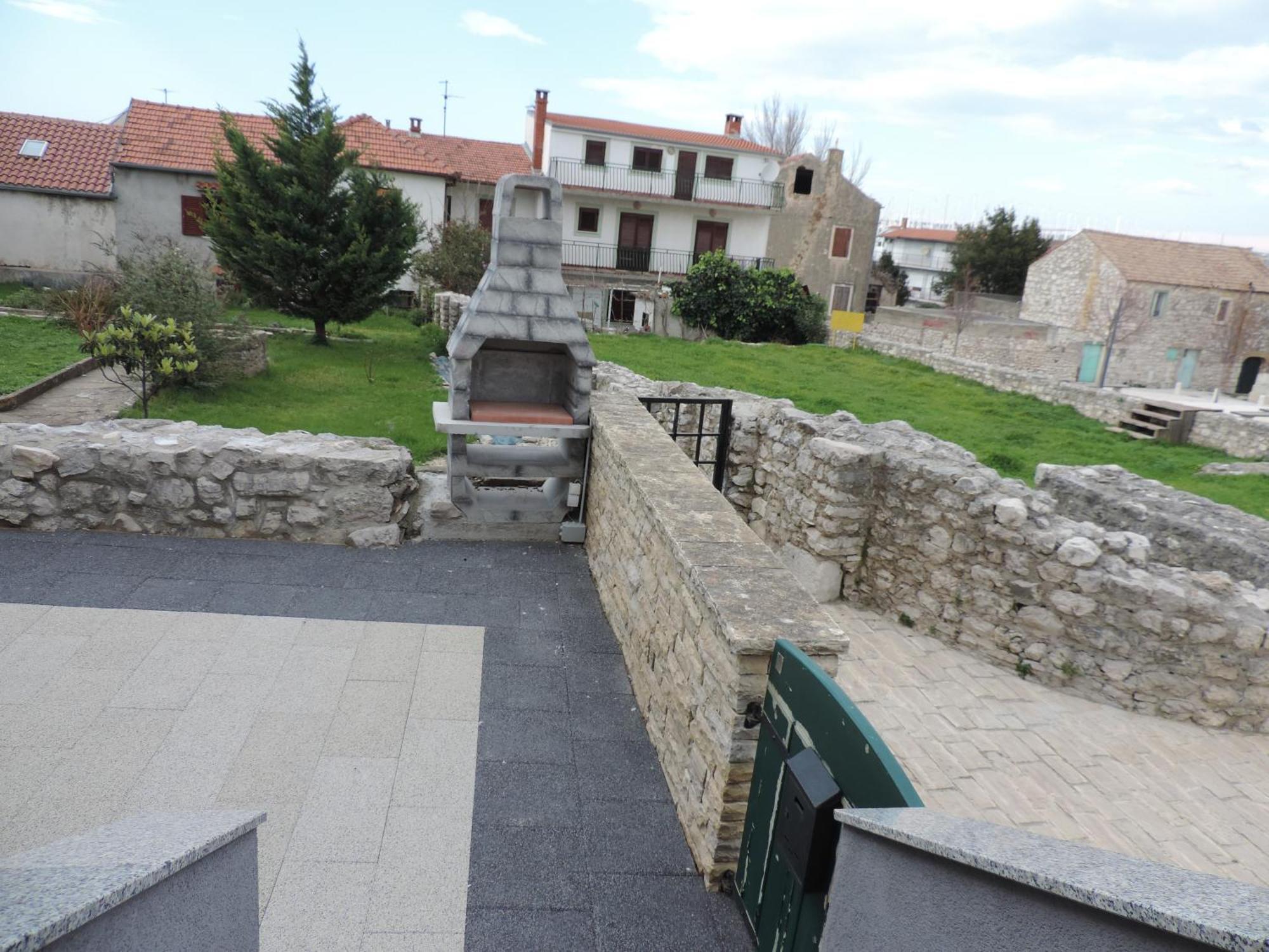 ביוגראד נה מורו Apartments Lori מראה חיצוני תמונה